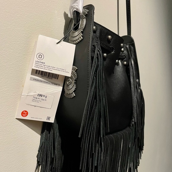 New Black Zara Fringed Leather Bucket Bag Metallic Stud Detail Limited Edition - Picture 7 of 7